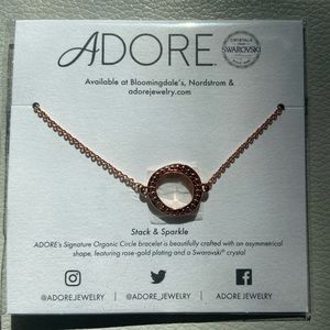 Adore rose gold circle bracelet